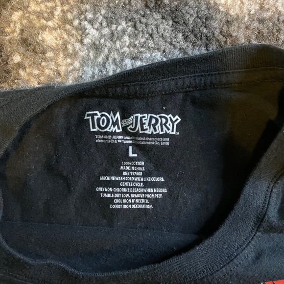 Tom and jerry shirt - Picture 2 of 3